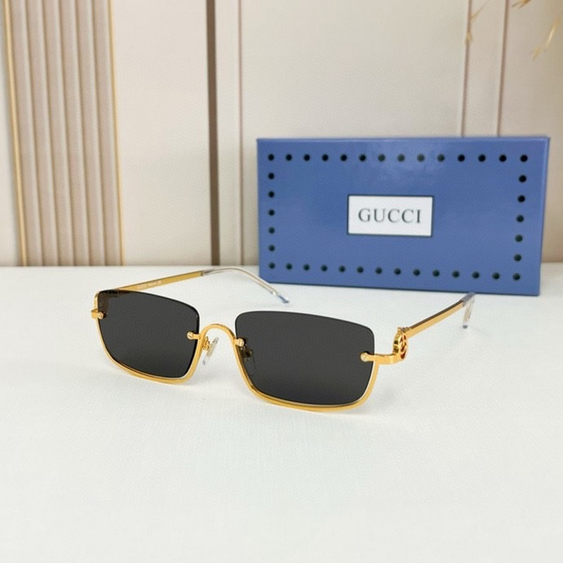 Gucci Sunglasses 81